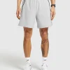 Apex 7" Hybrid Shorts