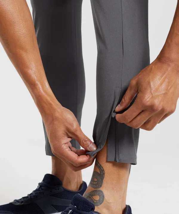 Arrival Woven Joggers