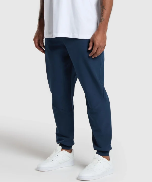 Ease Woven Jogger