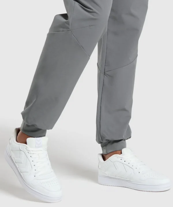Ease Woven Joggers