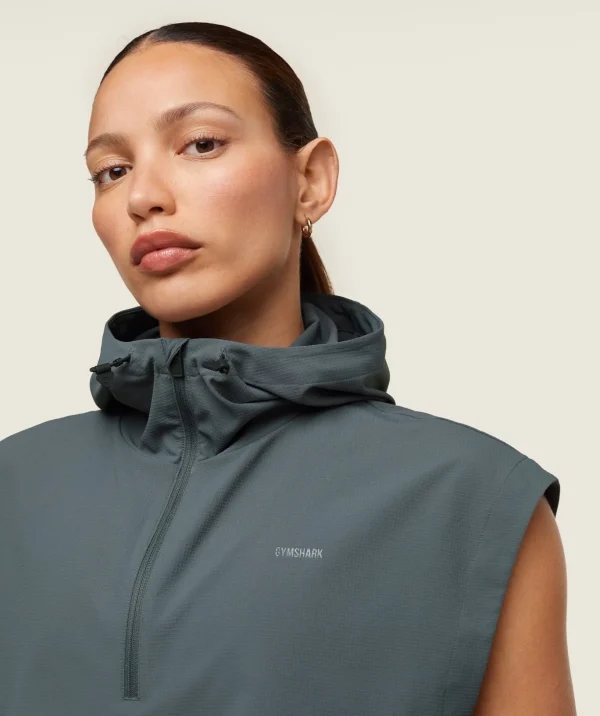 everywear Lightweight Sleeveless Jacket